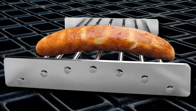 WUROST auf dem Grill mit Bratwurst